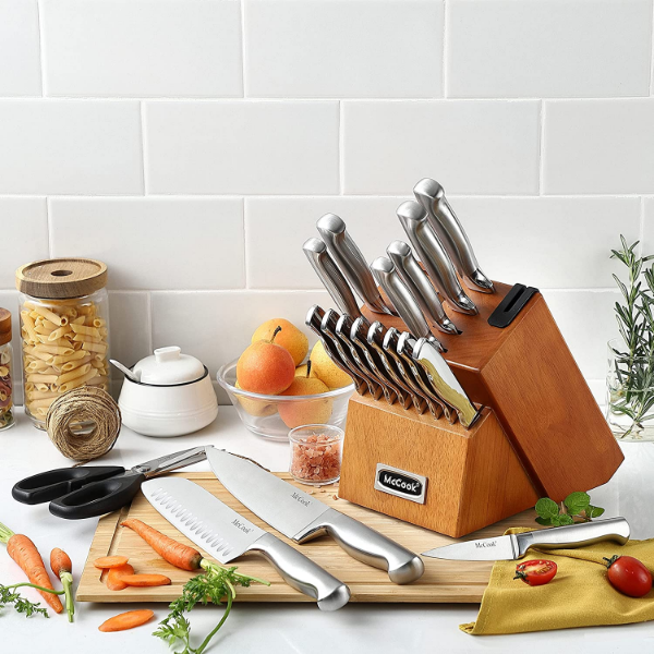 McCook® Kitchen Knife Sets,MC69W German Stainless Steel Knives Block Set with Built-in Sharpener