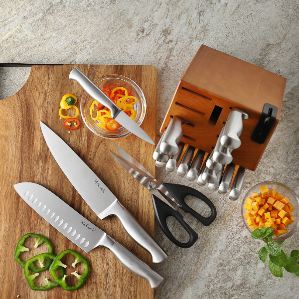 McCook® Kitchen Knife Sets,MC69W German Stainless Steel Knives Block Set with Built-in Sharpener