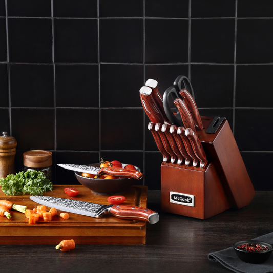 McCook® Knife Sets,MC25P Stainless Steel Kitchen Knife Block Set with Built-in Sharpener